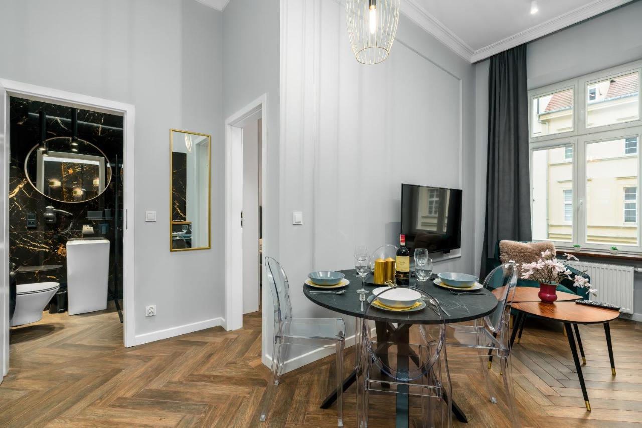 Central Apartments Garbary By Noclegi Renters Poznan Exterior photo